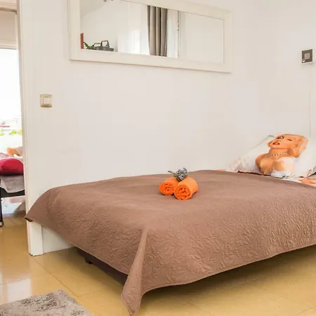 Fantastic Marilyn Orlando 85 Apartment *